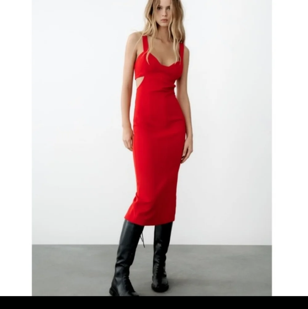Zara Red Midi Dress - Picture 4 of 13